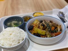 山城麻辣素香锅-轻蔬不用等·素食(江苏路店)