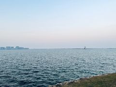 -上海滴水湖皇冠假日酒店