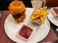 -WOLFGANG PUCK KITCHEN & BAR(迪士尼小镇店)