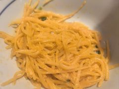 蟹黄咸蛋土豆丝-荆九爷爆炒桥头三嫩(浙大店)