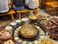 -阿山卓·野生菌火锅·纳西火塘烤肉