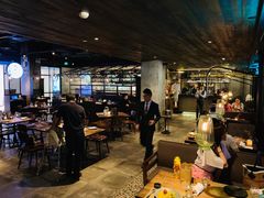 大堂-Carbon莫卡哆·意大利复古集市餐厅(杭州大厦店)