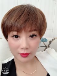 -首脑美发沙龙