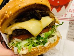 -The Habit Burger Grill 哈比特汉堡(爱琴海店)