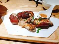 新疆孜然烤猪蹄-九毛九山下的院(荔湾领展广场店)