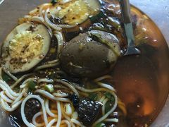-花溪巷牛肉粉(泉城路店)
