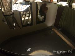 -一江水食府(后湖店)