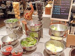 自助调料区-康帝国际酒店-艾斯本自助西餐厅