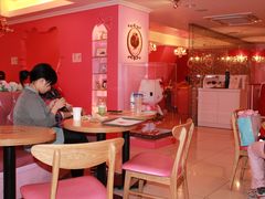 -Hello Kitty Cafe(弘大店)