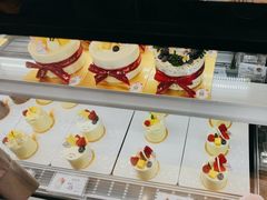 -花花卷卷·鲜食蛋糕(静安久光百货店)