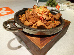 石锅海胆豆腐-品海楼·大连海胆锅贴馆(东港店)
