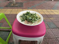 -啊墨江牛烂烀米线