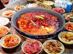 -四小区火锅·巷子里的重庆火锅(花照壁店)