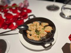 橄榄油香蒜虾仁-ELROJO红·西班牙餐厅(中骏世界城店)
