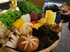 时蔬凑凑-湊湊火锅·茶憩(东城万达店)