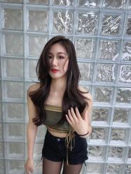 -十六番发型师事务所