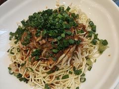 -蚝牛记涮烤牛肉餐厅(滨江国际花园店)