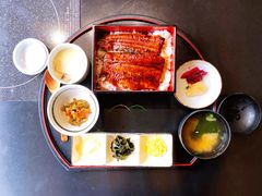 鳗鱼盖饭-长富宫饭店·日本料理樱