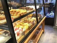 面包甜点陈列柜-津乐园(佳荣里店)
