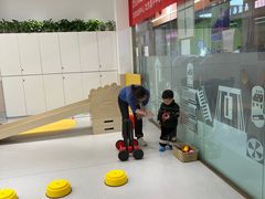 -金色雨林感统教育(北苑华贸天地店)
