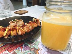 鲜榨凤梨橙子苹果汁-娜娜家·Nana's restaurant(国金汇店)
