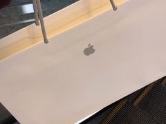 -Apple零售店(新街口店)