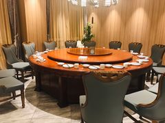 包厢-燕郊烧鸽子(酷车小镇店)