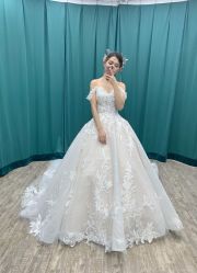 -派丽莫Pellimo原创设计婚纱品牌