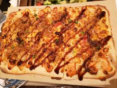 和风慢煮海鲜披萨-必胜客(东大桥店)