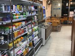 -全家便利店(兴贤路店)