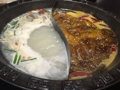 -宽板凳老灶火锅(南礼士路店)