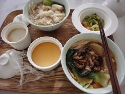 -弗蕾亚·辰月月子度假中心(光谷店)