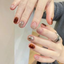-M·X Nail日式美甲美睫
