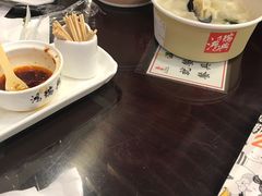 -鸿瑞興面馆(梅岭店)
