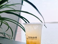 -抱抱地球咖啡馆(国家海洋博物馆店)