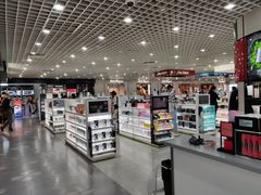 -日上免税行(浦东机场五店)