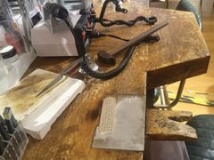 -十八字金·银饰·拼豆·开蚌DIY(魏公芳华里店)