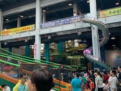 -蒙特利亲子乐园