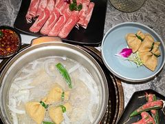 -大头椰·海南椰子鸡火锅(思明万象城店)