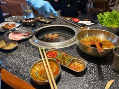 -红泥小火炉·东北泥炉烤肉(天一旗舰店)