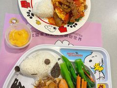 -史努比缤纷世界