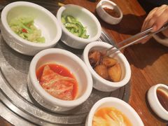 -萨拉伯尔(燕莎友谊商城店)