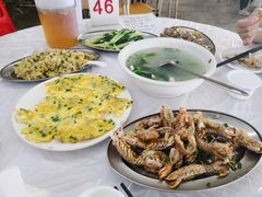 -红月湾海鲜饭店•沙滩海景(双月湾店)