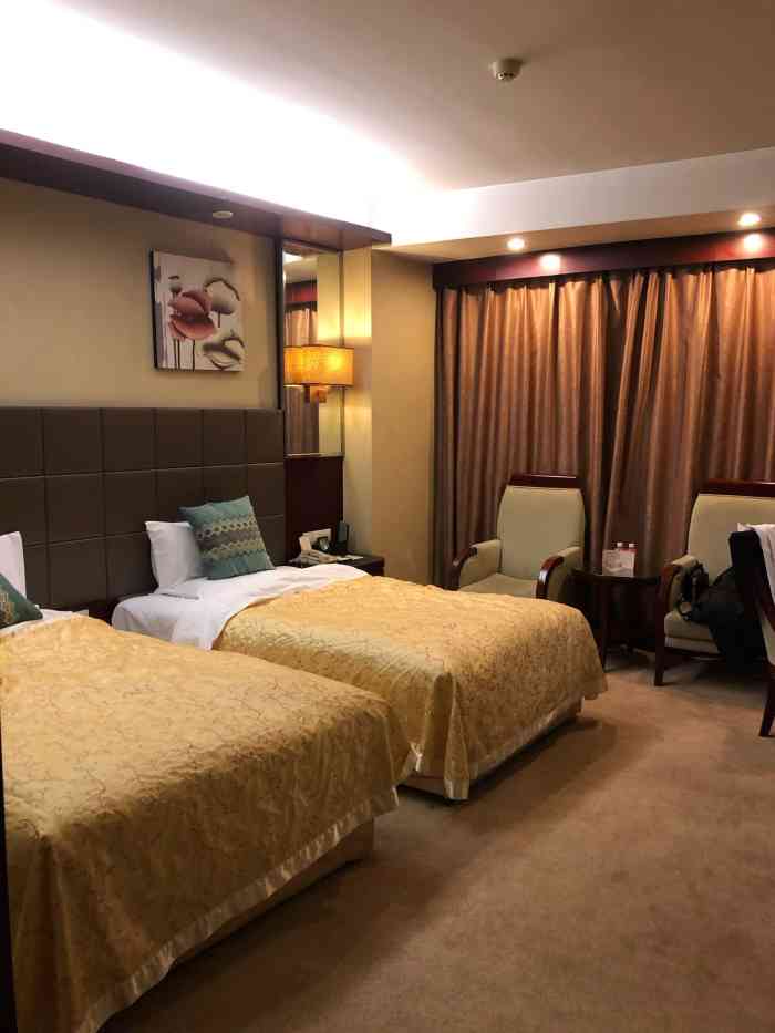 长庆宾馆-"同学结婚,来吃顿酒席,位置在西安市长庆宾.