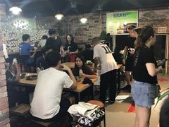 等位区-阿姨小肉摊(同济西苑店)