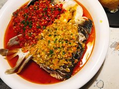 双椒鱼头-T館·花园艺术餐厅