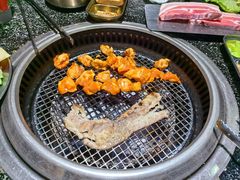 -红泥小火炉·东北泥炉烤肉(天一旗舰店)
