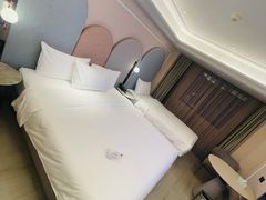 -成都宽窄巷子西美居酒店