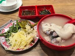 -张太婆老妈蹄花川菜馆·中华餐饮老字号(望平街店)