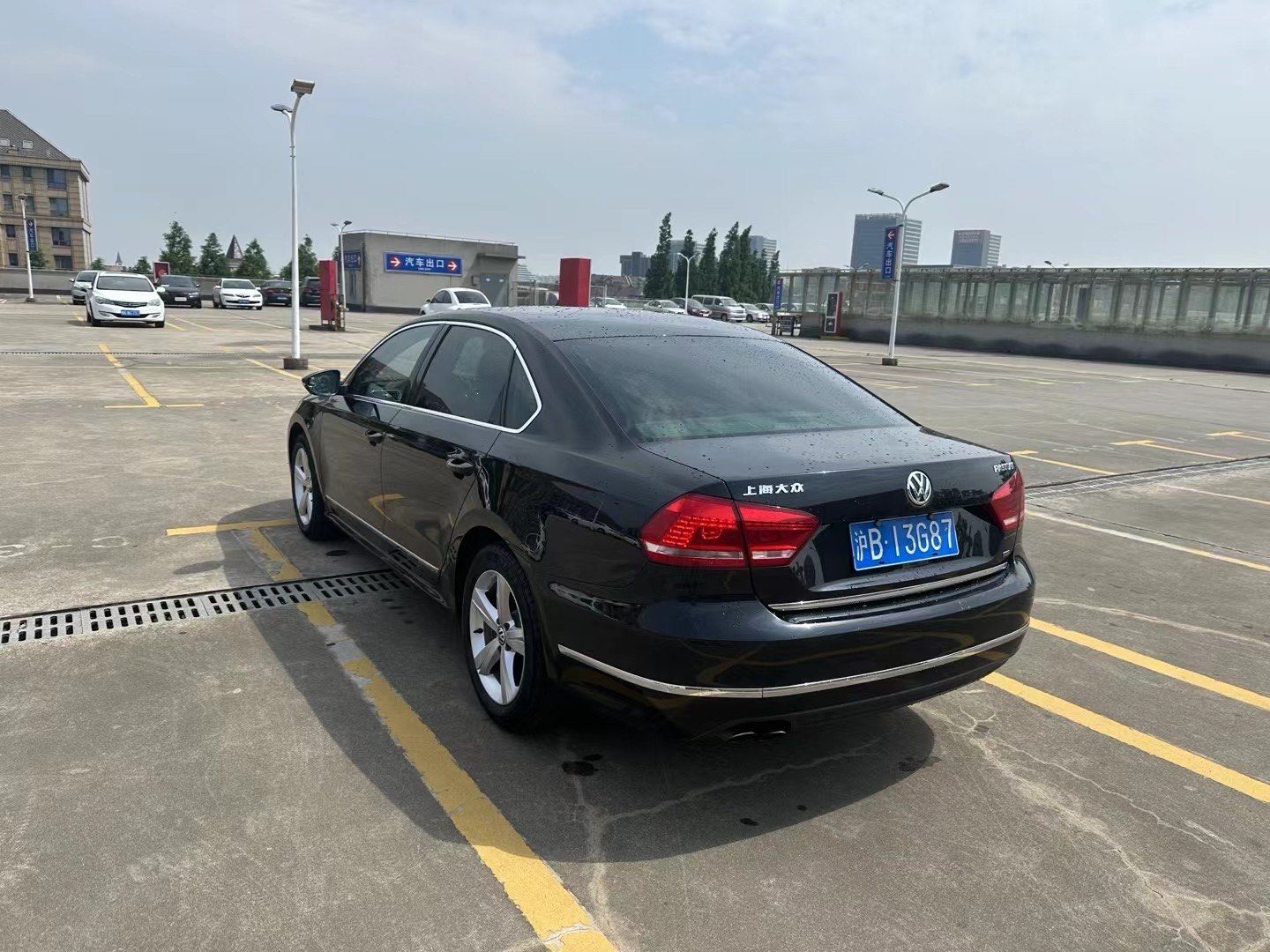 14年帕萨特御尊 1.8t 大牌一手